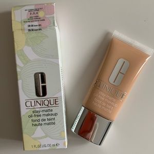 NEW Clinique foundation CN08